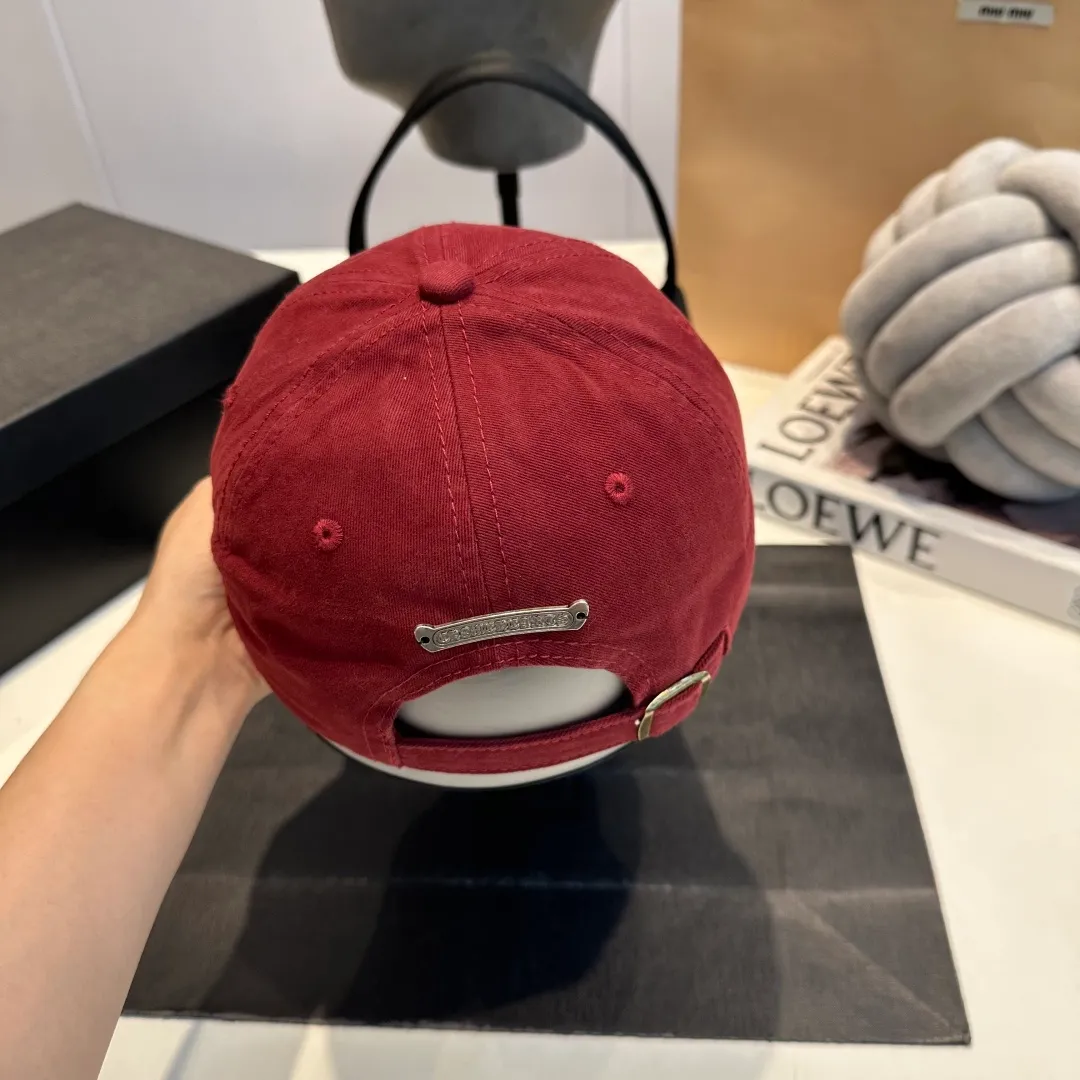 P50 Chrome Hearts 💓Early spring Korean style fashion retro distressed hole hat worn design versatile baseball cap peaked cap